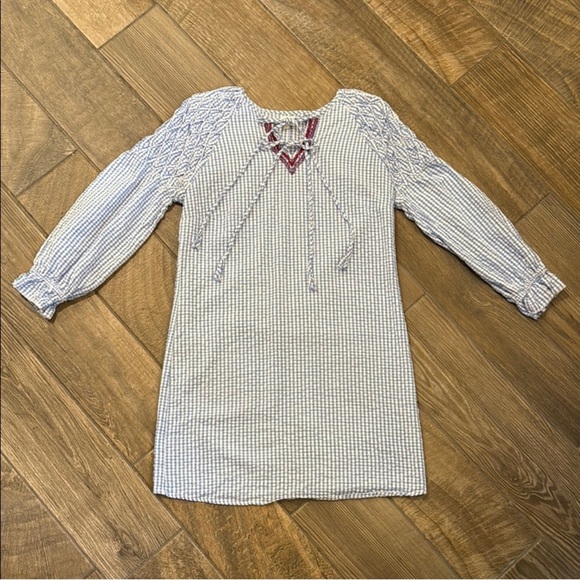 Emberley Smocked Shoulder Gingham
Dress Size M - Picture 1 of 11
